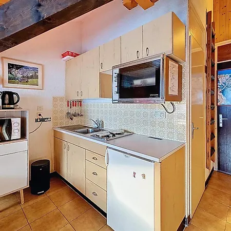 Lumineux Avec Mezzanine Et Balcon Sud, Proche Des Pistes - Fr-1-692-119 * Abondance